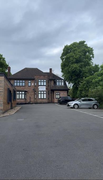 Luxury Cozy 3 Bed Apartment 5Mins From City - Free Parking! Nottingham Kültér fotó