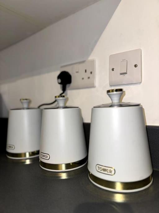 Luxury Cozy 3 Bed Apartment 5Mins From City - Free Parking! Nottingham Kültér fotó